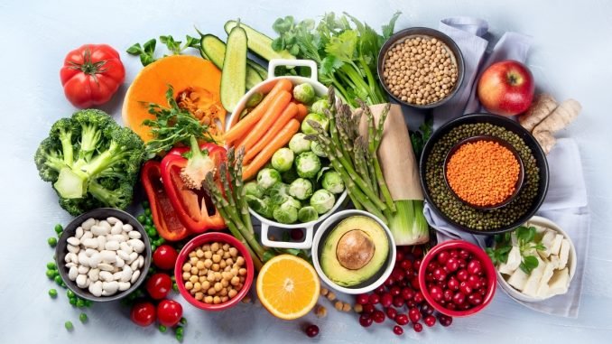 Vegan diet promotes weight loss, keeps cholesterol in control